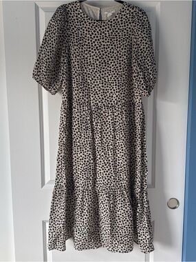 Women's White and Black Floral Midi Dress